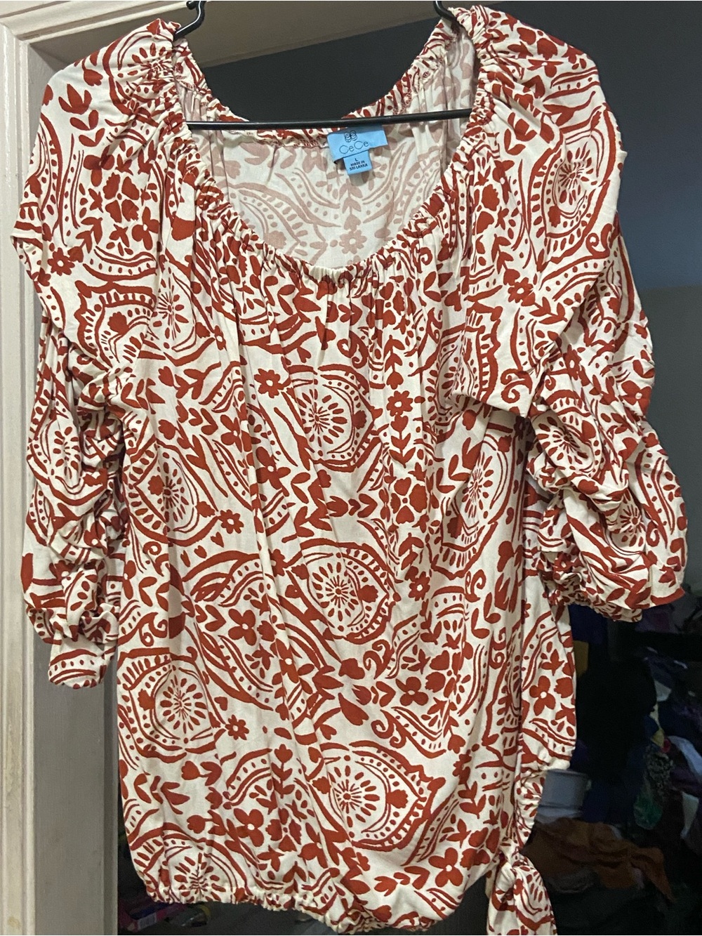 CeCe Ivory and Rust-Red Printed Peasant Tunic